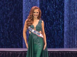 Mrs World 2020 Copot Mahkota Mrs Sri Lanka, Gelarnya Digantikan oleh Wanita Ini Mrs World 2020 Copot Mahkota Mrs Sri Lanka, Gelarnya Digantikan oleh Wanita Ini