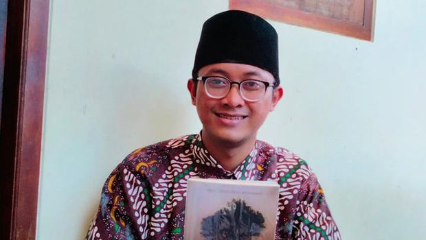 M. Iqbal Saripudin dan novel karyanya