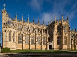 Inggris Larang Pesawat Terbang di Atas Kastil Windsor, Kenapa?