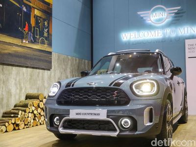 MINI Countryman Made in Indonesia Mejeng di IIMS Hybrid 2021