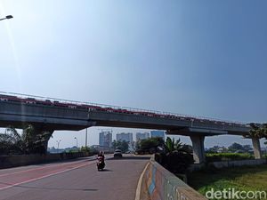 Penampakan Terkini LRT Cibubur-Cawang yang Ditunggu-tunggu