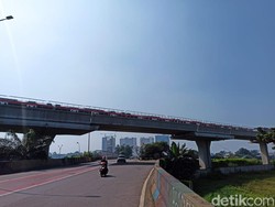 Penampakan Terkini LRT Cibubur-Cawang yang Ditunggu-tunggu
