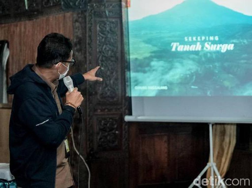 Sandiaga Uno Dukung Pembangunan Cable Car di Danau Maninjau Sumbar Sandiaga Uno Dukung Pembangunan Cable Car di Danau Maninjau Sumbar