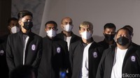 Sejumlah nama lain yang juga bergabung dalam klub sepakbola itu adalah Jujun Junaidi yang juga mengisi posisi striker serta Sumarna, Hakova, Fadil, Thariq Aljanabi, Richard, Ramdani Tawinella, M. Zidane, Ikhsan Nurzikrak, Gamalia, Rendy J Juliansyah, Rizky Hidayat, Bima Ragil, Riva Lastori, Fajar Andika, Asri Akbar, Hendra Ridwan, Ilhamsyah yang mengisi posisi tengah.