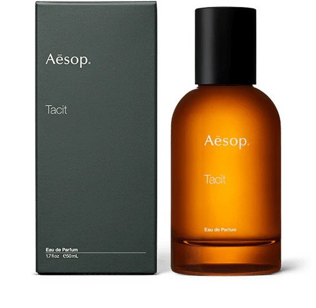 Banyak orang yang menghubungkan Aesop dengan aroma herba segar dan parfum ini menyetujuinya, karena ini diciptakan dengan buah jeruk yang segar.