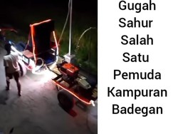 Warga di Ponorogo Bangunkan Sahur Pakai Traktor
