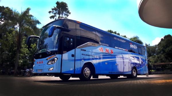 Foto-foto Bus Baru PO ANS, Berkelas Pakai Single Glass