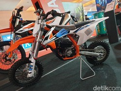 Motor Listrik KTM SX-E5 Hadir di IIMS 2021, Imut-imut Harganya Rp 119 Juta