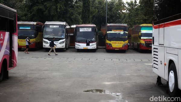 Larangan Mudik Diperketat, Begini Kondisi di Terminal Kalideres