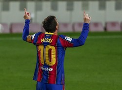 Demi Haaland, Messi Rela Potong Gaji di Barca?