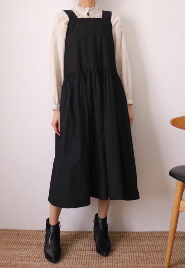 Midi Lenght Loose Dress (sumber : pinterest.com/esty)