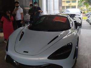 Deretan Mobil Mewah Milik Tersangka EDCCash Disita Polisi