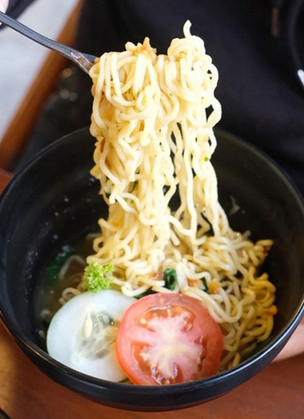 olahan indomie dengan 20 rasa berbeda