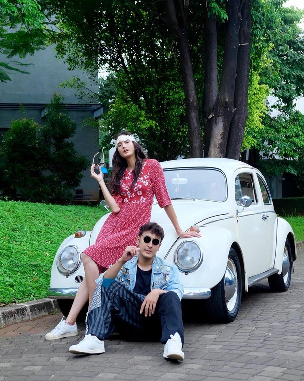 pasangan seleb beda keyakinan/instagram.com/ pasangan seleb beda keyakinan