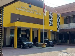 Peras Warga, Seorang Anggota Polres Probolinggo Kota dan 3 Orang LSM Diamankan