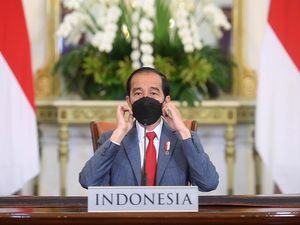 Jokowi Sebut Keseimbangan Kesehatan-Ekonomi Sudah Bagus, Minta Tak Diubah