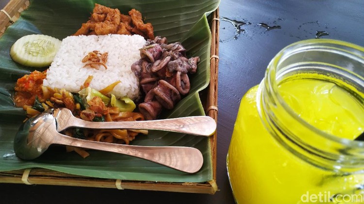 pics Harga Bebek Goreng Dl Jln Ciliwung 30 Blitar rumah makan jawa autentik di blitar