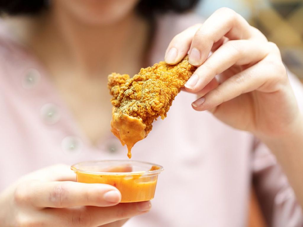 Bisa Bikin Perut Nggak Nyaman, Hindari 3 Jenis Makanan Ini Saat Buka Puasa Bisa Bikin Perut Nggak Nyaman, Hindari 3 Jenis Makanan Ini Saat Buka Puasa