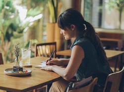 Apa Itu Teks Anekdot? Ini Pengertian, Struktur, dan Ciri-cirinya