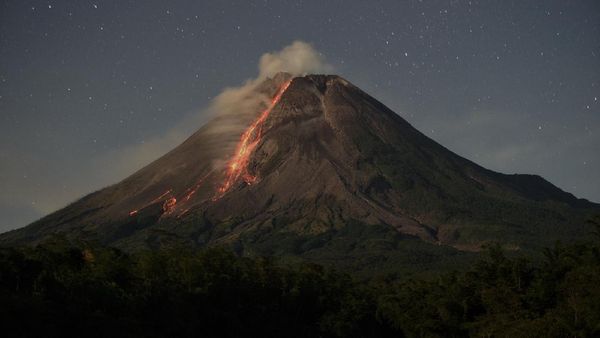 Potret Awan Panas Guguran Merapi Hari Ini