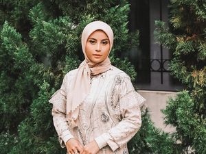 Bikin Pangling, 8 Gaya Awkarin Berhijab Selama Ramadhan Bikin Pangling, 8 Gaya Awkarin Berhijab Selama Ramadhan