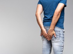 Duh! Pria Ini Didenda Rp 40 Juta Karena BAB di Lantai Supermarket