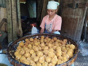 7 Oleh-oleh Khas Magelang yang Harus Dicoba, Dijamin Lezat dan Nikmat! 7 Oleh-oleh Khas Magelang yang Harus Dicoba, Dijamin Lezat dan Nikmat!