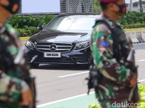 Pelat Khusus Tamu Negara Mejeng di Mobil Dinas KTT ASEAN