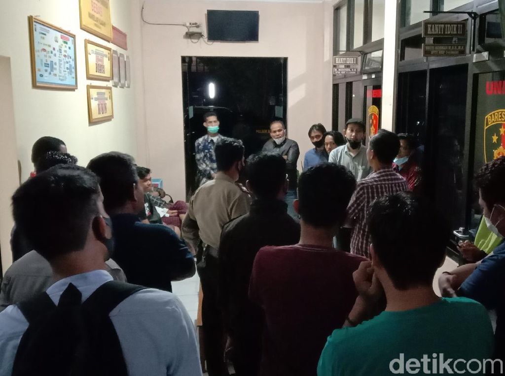 Ricuh Aksi Tolak Tambang di Purworejo, Polisi Tuding Ulah Anarko Ricuh Aksi Tolak Tambang di Purworejo, Polisi Tuding Ulah Anarko