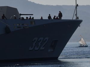 Hari ke-4 Operasi Pencarian KRI Nanggala-402 Hari ke-4 Operasi Pencarian KRI Nanggala-402