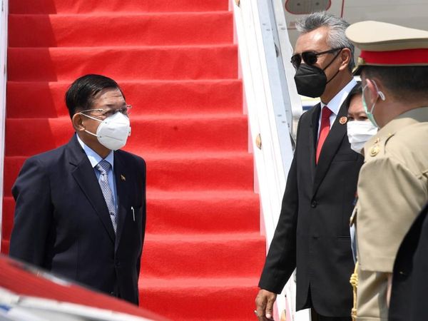 Potret Pemimpin Junta Militer Myanmar Tiba di Bandara Soekarno Hatta