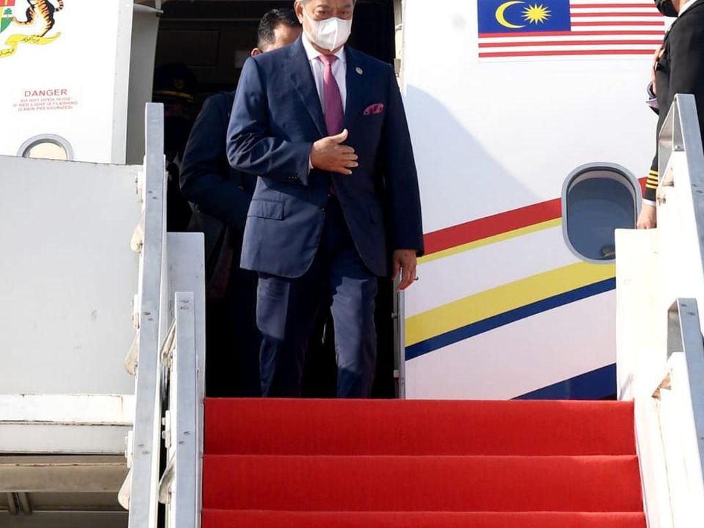 PM Malaysia-Singapura Mendarat di Soetta Hadiri KTT ASEAN, Langsung Tes PCR