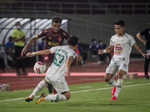 Bernardo Tak Ambil Risiko Mainkan Yakob Lawan Persis Solo Usai Bela Timnas Bernardo Tak Ambil Risiko Mainkan Yakob Lawan Persis Solo Usai Bela Timnas