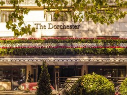 Duh! Resto Ini Rugi Rp100 Juta Gegara 50 Pelanggan Kabur Setelah Dengar Alarm Kebakaran