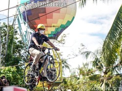 Tutup Kunker di Sumbar, Sandiaga All Out Dukung Desa Wisata