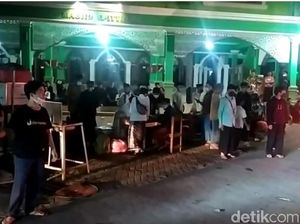 Larangan Mudik Diperketat, Ribuan Santri di Cianjur Pulang Lebih Awal Larangan Mudik Diperketat, Ribuan Santri di Cianjur Pulang Lebih Awal