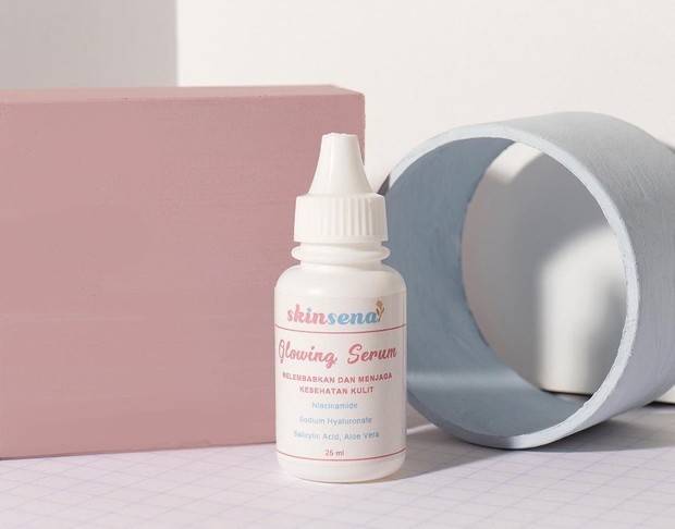 Skinsena Glow Serum/Foto: Instagram.com/skinsena serum pencerah murah