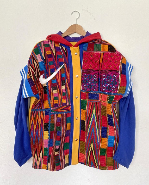 Varsity Jacket dari Vintage Cardigan/www.instagram.com/dianarikasari Varsity Jacket dari Vintage Cardigan