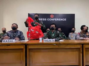 Awak KRI Nanggala Diduga Keluarkan Escape Suit tapi Tak Sempat Pakai