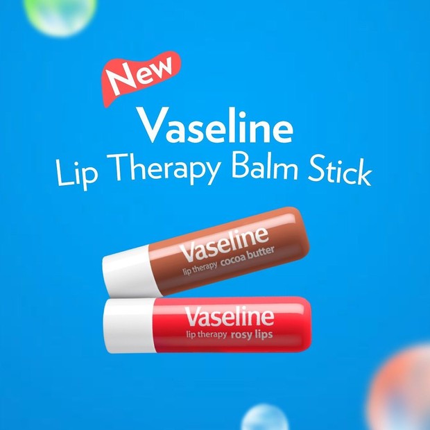 Lip Balm/instagram.com/vaselineid Lip balm menjadi faktor utama yang mampu membantu menjaga kelembaban bibir ketika berpuasa.