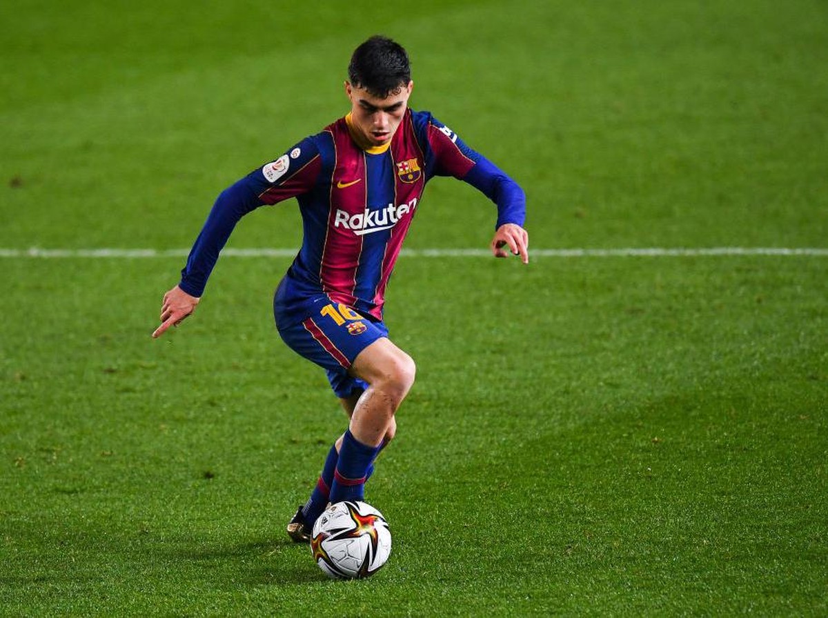 Pemain muda Barcelona, Pedri, disebut mirip Andres Iniesta. (Foto: Getty Images/David Ramos)