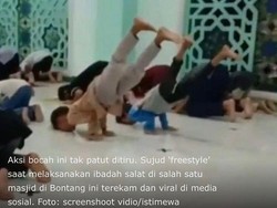 Viral Bocah Sujud Salat Freestyle, MUI: Cukup Ditegur Baik-baik