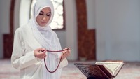 10 Bacaan Dzikir Sore, Bisa Diamalkan Setelah Sholat Ashar