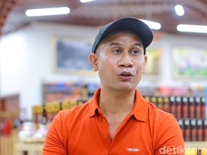 Ajik Krisna Pilih Fokus Dunia Bisnis ketimbang Politik Ajik Krisna Pilih Fokus Dunia Bisnis ketimbang Politik