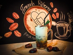 Super Segar, Es Pleret Kurma Khas Blitar Cocok untuk Berbuka Puasa