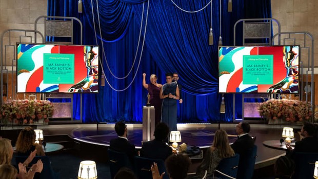 Ma Rainey saat memenangi piala OSCAR untuk Best Costume.