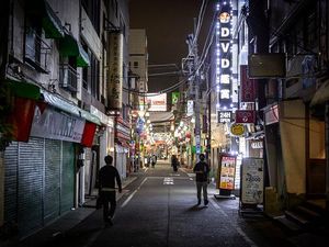 COVID-19 Makin Ganas, Jepang Perpanjang Status Darurat Hingga 31 Mei