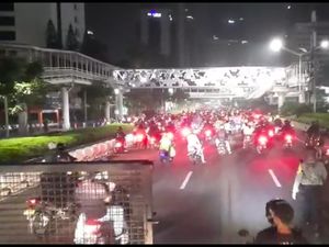 Polisi Periksa 4 Admin Medsos Diduga Undang Kerumunan Jakmania di HI Polisi Periksa 4 Admin Medsos Diduga Undang Kerumunan Jakmania di HI