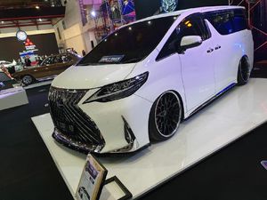 Toyota Alphard Dipermak Jadi Lexus LM 350