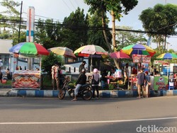 Wajib Beli! 4 Menu Takjil Enak di Pasar Ramadhan Jalan Surabaya Malang